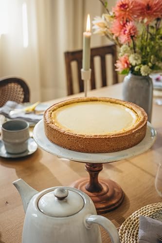 RUF Landlust Käsekuchen Backmischung, Traditioneller Käsekuchen mit echter Bourbon-Vanille, schmeckt wie hausgemacht, schneller Klassiker für besondere Anlässe, inkl. gratis Rezeptheft