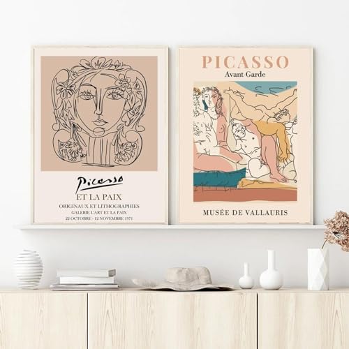 Affiches de musée Picasso pour sublimer un grand salon moderne