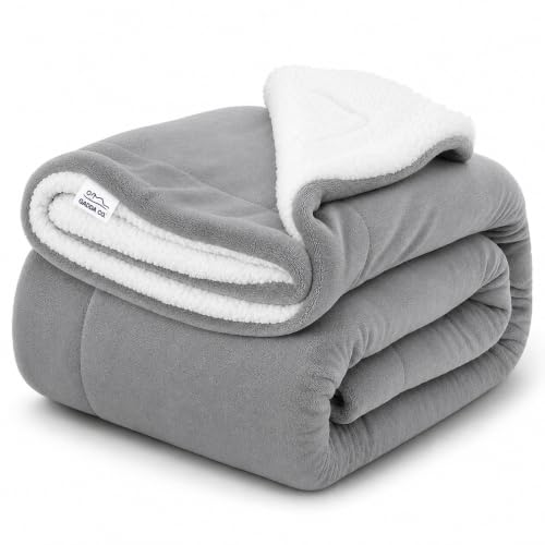 GADDA CO Premium Sherpa Throw Blanket for Adults, 130 x 105 cm | Ultra Soft Reversible Fleece Blanket | Cozy Lap Blanket for Sofa, Couch, Office & Travel | Warm All Season Gift Blanket