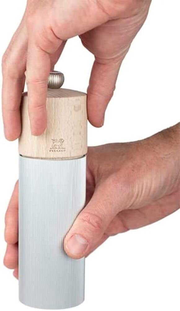 PEUGEOT - Line 18 cm Pepper Mill - Classic Adjustment - Aluminum and PEFC Certified Wood - Made in France - Natural Color - Image 4
