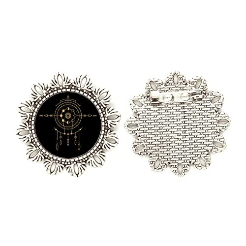 Broche de plata y tótem geométrico con flores: Joyería mediana para solapa de abrigo