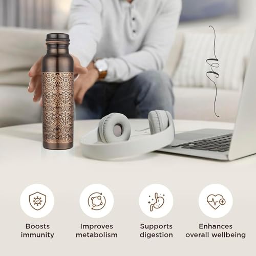 Image of Copper Water Bottle - 32 Oz - Handcrafted Ayurvedic Vessel