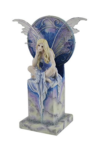 Estatua de Hada Azul Shimmer en Torre de Mármol