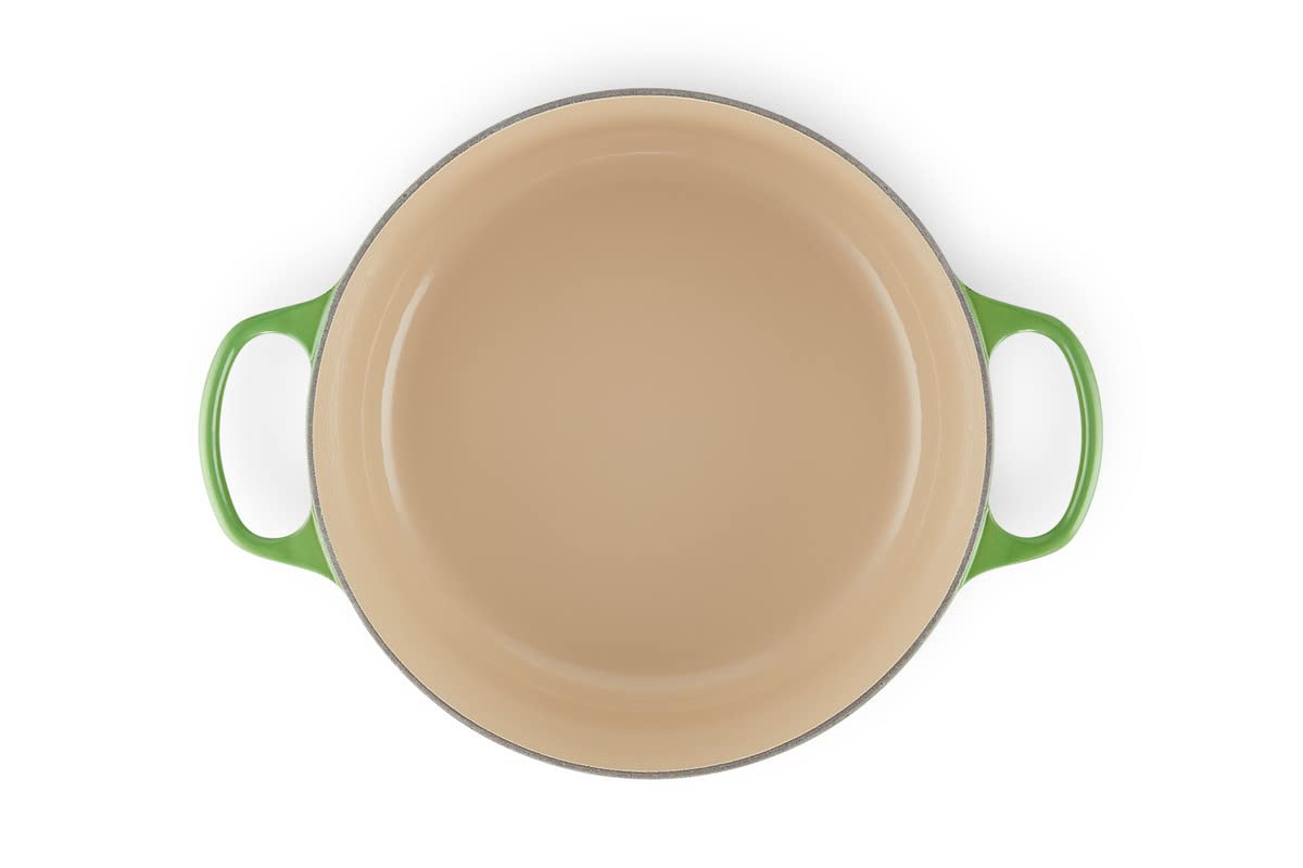 Le Creuset Signature 21177284082430 żeliwna brytfanna z pokrywką, Ø 28 cm, okrągła, nadaje się do wszystkich rodzajów kuchenek i płyt indukcyjnych, pojemność: 6,7 l, 6,125 kg, bambus