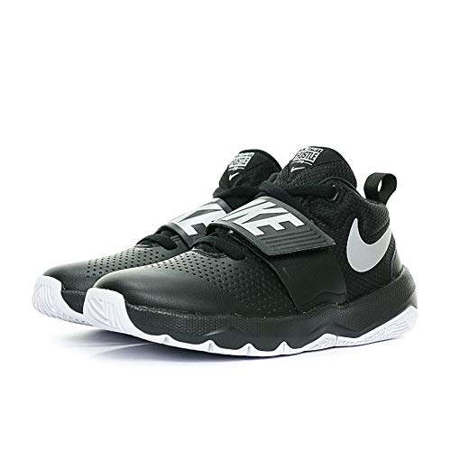 Nike Team Hustle D 8 (Kids)4