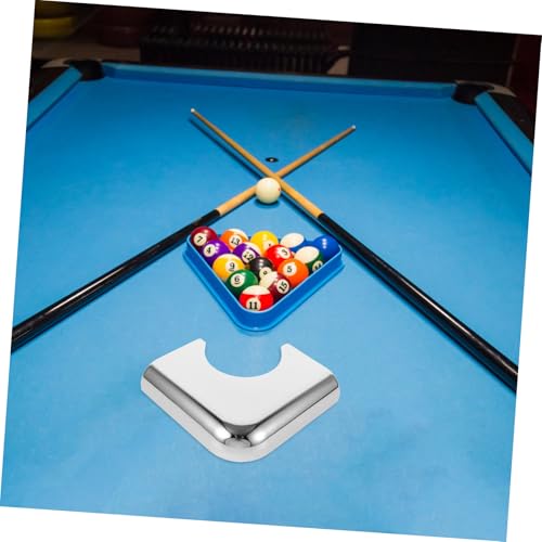 Angle en métal argenté de billard : l'élégance restaurée - 6