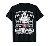 This Funny It's A Ardine Thing You Wouldn't Understand Is the Perfect Ardine First Name Design/Gifts for Someone Named Ardine. Gran regalo de cumpleaños con nombre de Ardine para mejores amigos, mujeres, hombres, niños, hijo, hija, niñas, niños, llamado Ardine
