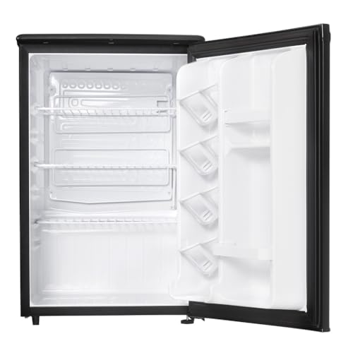 Danby 2.6 cu. ft. Compact Fridge in Black DAR026A1BDD
