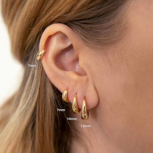 Foxgirl 4 Pairs Small Chunky Huggie Hoop Earrings for Women - Dainty 14K Gold Plated Hypoallergenic Lightweight Stack Earring Sets for Multiple Piercing Trendy Jewelry2