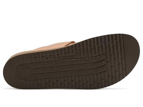 Image of Mephisto Women's Helen Thong Sandals