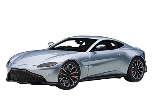 70276 AUTOart - Auto in miniatura da collezione, 70276, Skyfall Silver