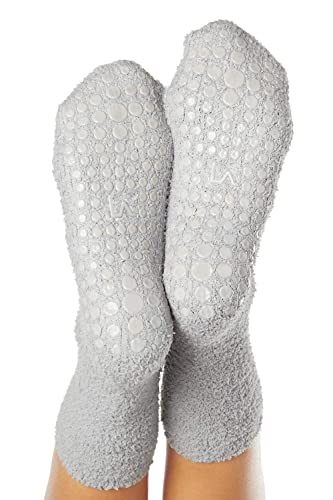 Image of LA ACTIVE Non Slip Yoga Grip Socks - Barre Ballet Pilates Athletic Socks for Men and Women