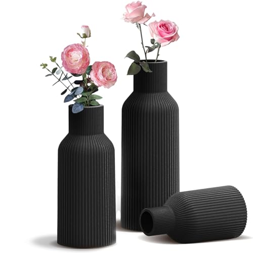 Black Ceramic Vases Set of 3, Black Ribbed Decorative Vases - Tab...