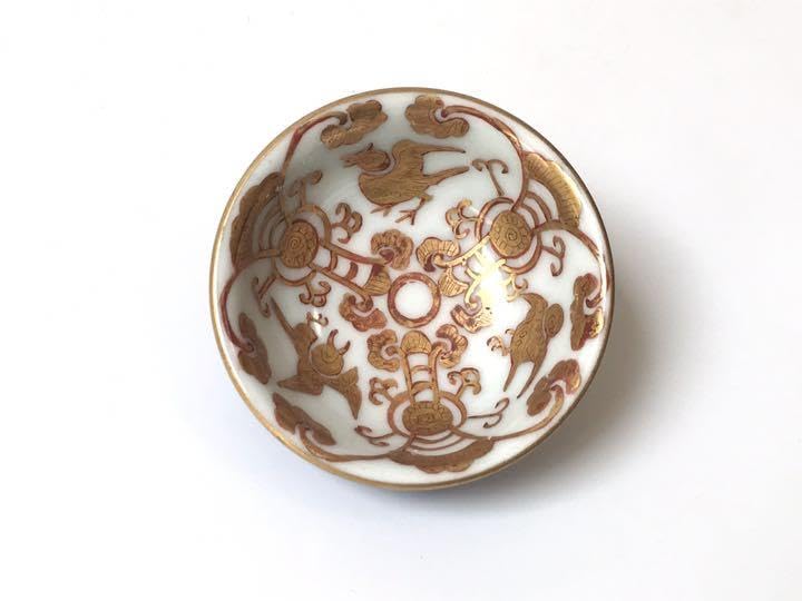 骨董　アンティーク　大日本永楽造　金彩　染付　煎茶碗　酒器　猪口　染錦 Amazon.co.jp: 骨董 アンティーク 大日本永楽造 金彩 染付 煎茶