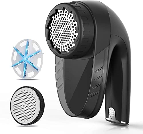 【Aggiorna la capacità della batteria】 Il rasoio per pelucchi convenzionale ha una capacità della batteria inferiore e meno tempo, la batteria del rasoio pilling è rimovibile e aggiornata a una connessione di ricarica di tipo C che può essere facilmente caricata in movimento. Caricato per 2,5 ore, uso effettivo per più di 60 minuti, può radere continuamente più di 20 capi di abbigliamento (valore tipico).