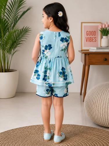 Image of superminis Girl's Top and Shorts |Coordinated Outfit| Sleevless Floral Print Top and Shorts Set| Summer Casual Outfit For Kids| 2-Piece Dress For Girls