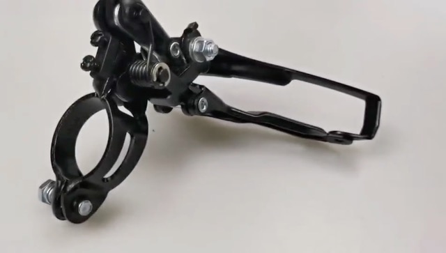 Amazon.com: Lista Desviador delantero de bicicleta, cambiador de