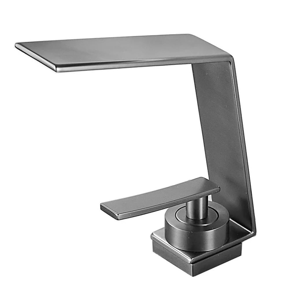 Robinet de lavabo cascade pour remplacer un vieux mitigeur de salle de bain