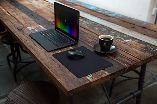 Razer Goliathus Mobile Stealth Portable Gaming Mouse Pad (Black) - RZ02-01820500-R3M1 - Image 4