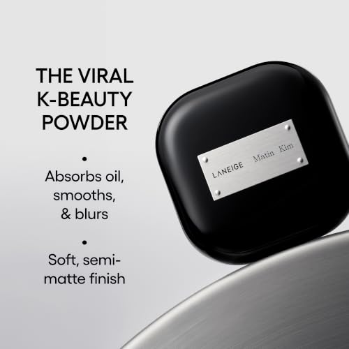 Image of LANEIGE Neo Blurring Powder: Korean Oil-Control Compact with Pore Blurring, Smoothing Finish & Travel-Friendly, No-Spill Packaging