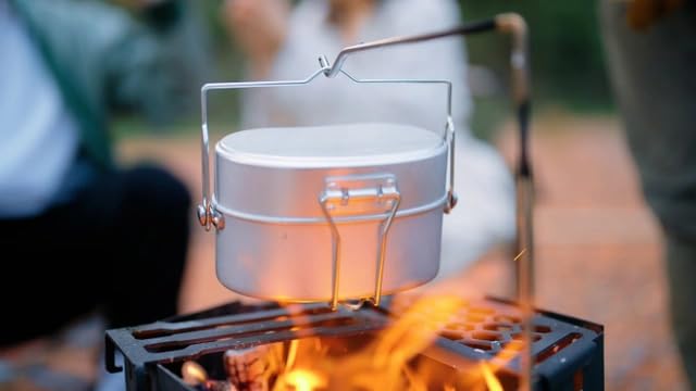 Amazon.co.jp: [WAKU] TAKIBI ZEN 焚火台 バーベキューコンロ キャンプ