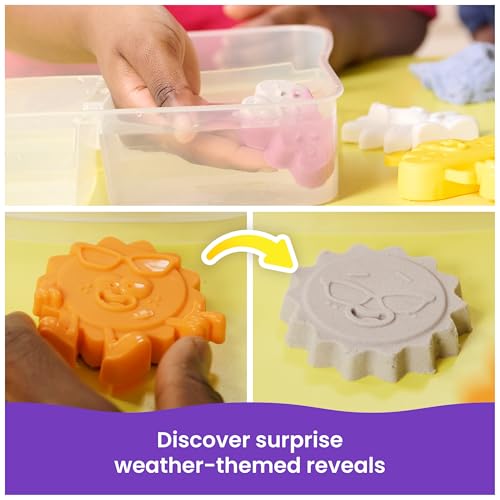 Kinetic Sand Splash, Water Play Sandbox with 12oz Color-Change Play Sand, 4 Molds & Tray (Amazon Exclusive), Sensory Toys, Holiday Gifts & Stocking Stuffers for Kids Ages 3 and up image 4