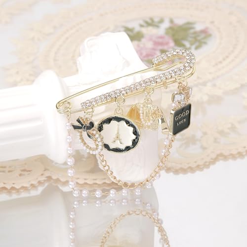 Image of Fashion Pearl Four Leaf Clover Brooch Number 5 Vintage Rhinestone Camellia Brooches Pins for Women Wedding /Bouquet /Banquet Jewelry (Pearl Brooch Pin)(Heart Brooch)