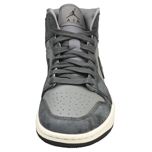 Image of Nike Women's Air Jordan 1 Mid SE Sneaker