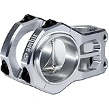 Der Ambit Enduro-Vorbau aus der 2. Generation wurde in Zusammenarbeit mit den R+D-Athleten für wett