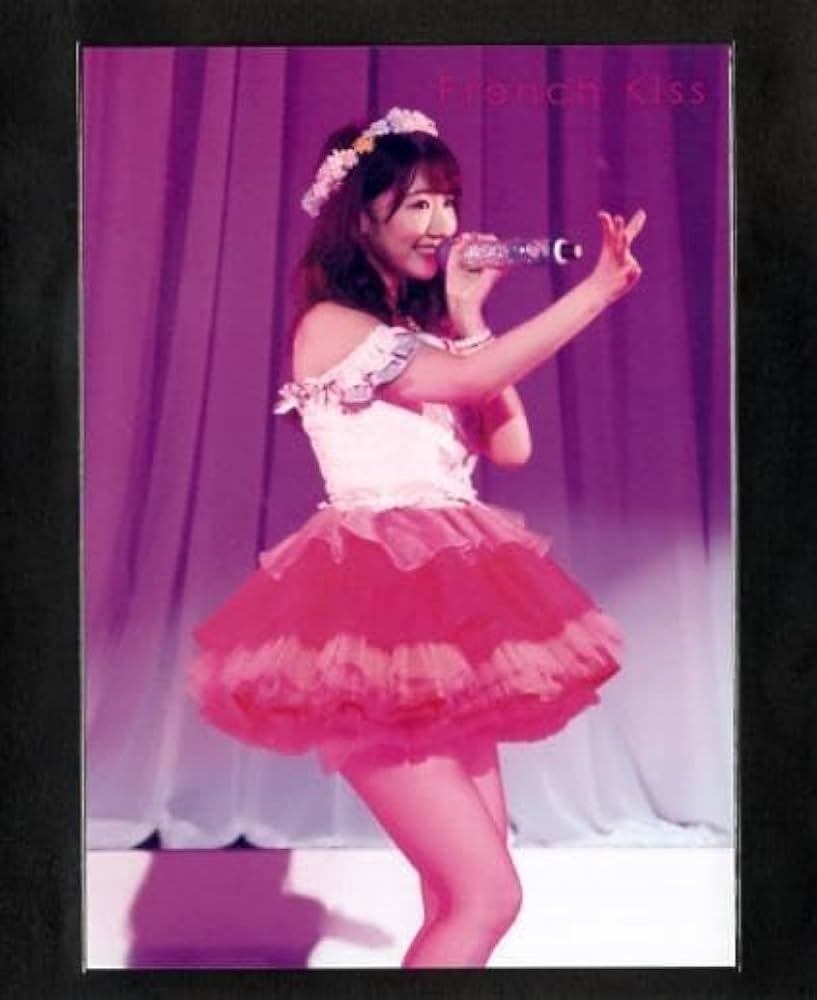 AKB48 フレンチ・キス 生写真 Amazon.co.jp: 【AKB48生写真】フレンチ・キス 【柏木由紀、高城亜樹