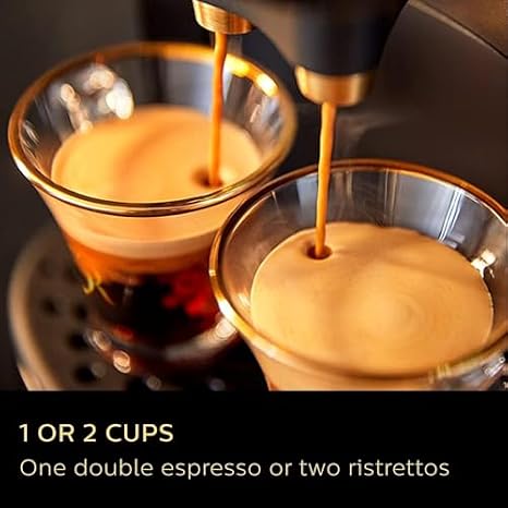 Fully automatic espresso machine, 20 bar pressure, with steam wand, 1.6-liter water tank, and color touch display. Cact design, perfect for home or travel, makes lattes and capnos.