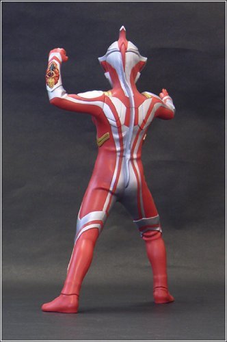 Amazon.co.jp: X-PLUS 大怪獣シリーズ 「ウルトラマンメビウス」 : 車