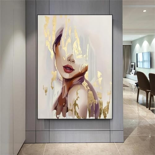 Grand portrait de femme KEBIA pour habiller un grand mur vide avec une toile dorée