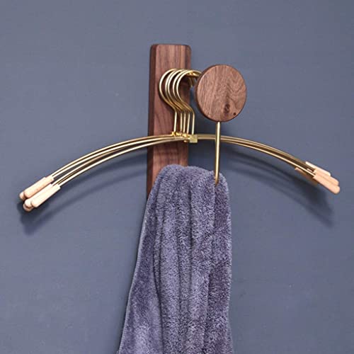 Cintres de chambre à coucher muraux pour optimiser le rangement du bois
