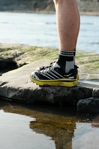 Image of SEALSKINZ Unisex Holverstone Waterproof Ankle Length Lightweight Running Sock