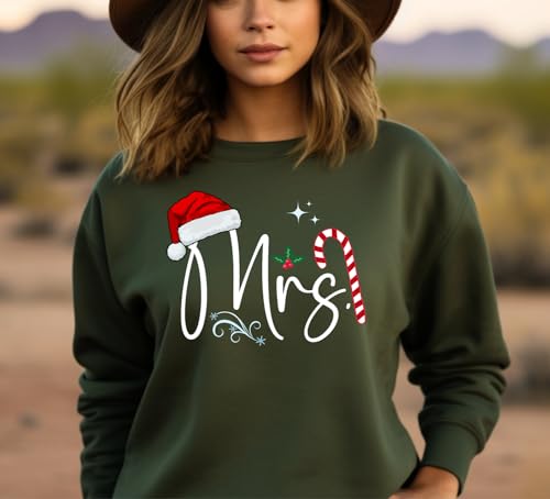 Personalized Handmade Christmas Mr & Mrs Sweatshirts – Matching Holiday Sweaters for Couples, Winter Wedding Gift, Husband & Wife Xmas Shirts Red4