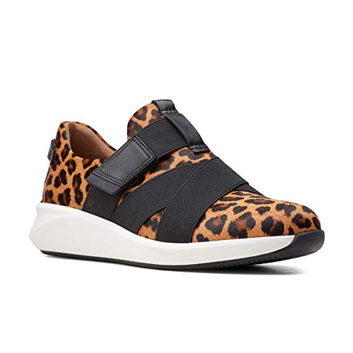 Clarks Women's Closed-Toe Pumps2