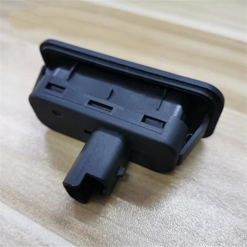 Interrupteur d'ouverture de coffre bloqué ? Solution Captur 8200076256