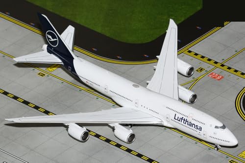 GeminiJets GJDLH2209 Lufthansa Boeing 747-8 D-ABYA; Scale 1:400