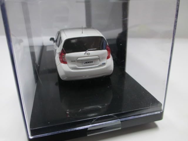 1/43 ウィッツ ニッサン ノート アクシス ホワイト 絶版 1/43 ウィッツ
