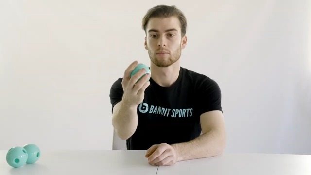 Easton | Plastic Training Baseballs | 9" Limited Flight Ball | 6 Count | Pricepulse