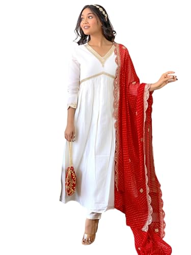 Ensemble kurta brodé pour rester élégante et confortable en soirée S
