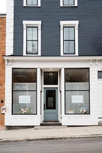 Photographer opens a Creative Studio in Maine