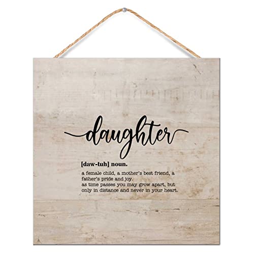 Plaque murale en bois Daughter Noun pour decoration salon chic et porche