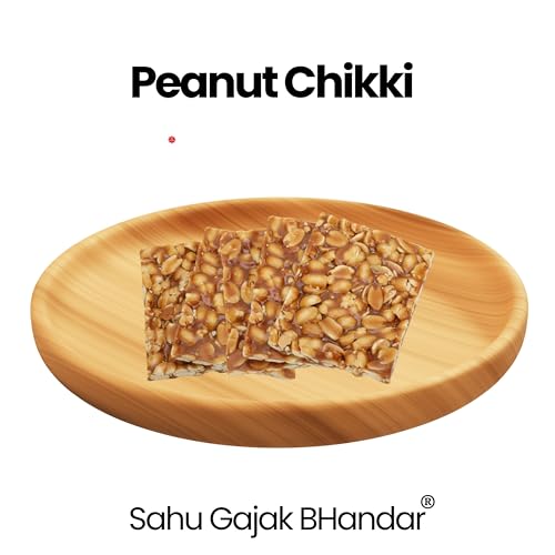 Image of SAHU GAJAK BHANDAR Peanut Chikki 400 Gram