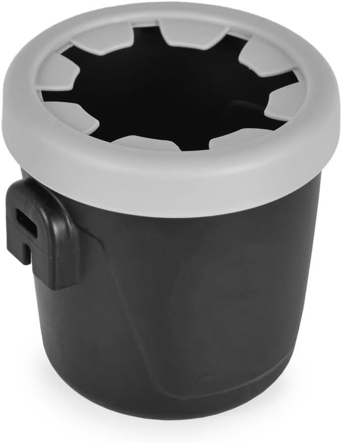 Detachable cup holder for Cangaroo i-Swift booster seat