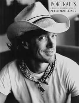 洋書 16 Photographers Portraits Purple Books Portraits 16 Photographers L｜洋書