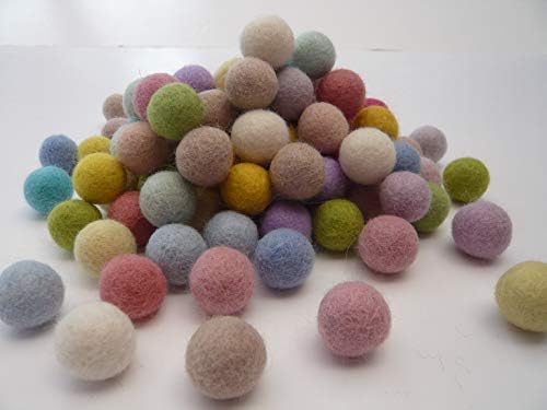 heidifeathers Handmade Felt Balls - 100 Balls - Choose Size and Mix (2cm Unicorn)