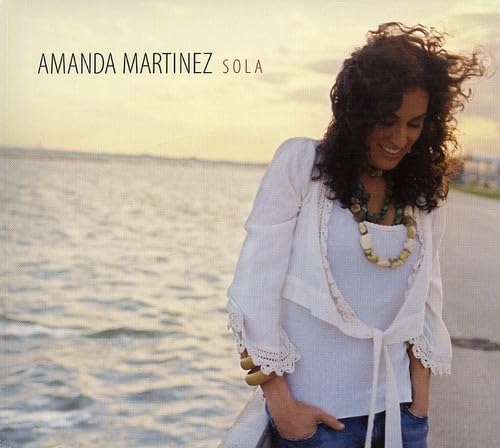 Sola [Audio CD] Martinez, Amanda and Traditional