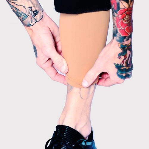 Manga para cobrir tatuagem na panturrilha Tat2X, tom claro, M/L, 1 unidade